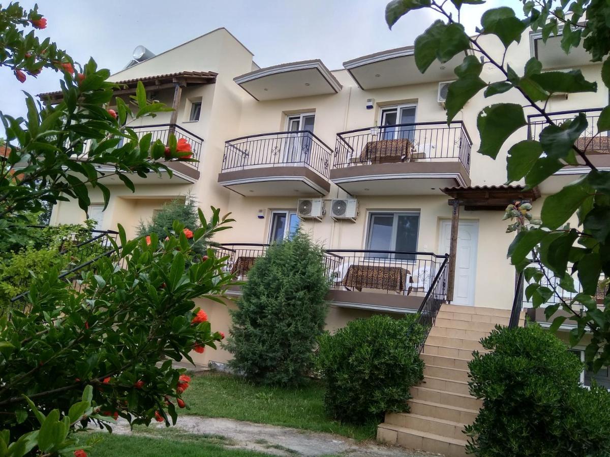 Villa Leopard Stavros  Buitenkant foto