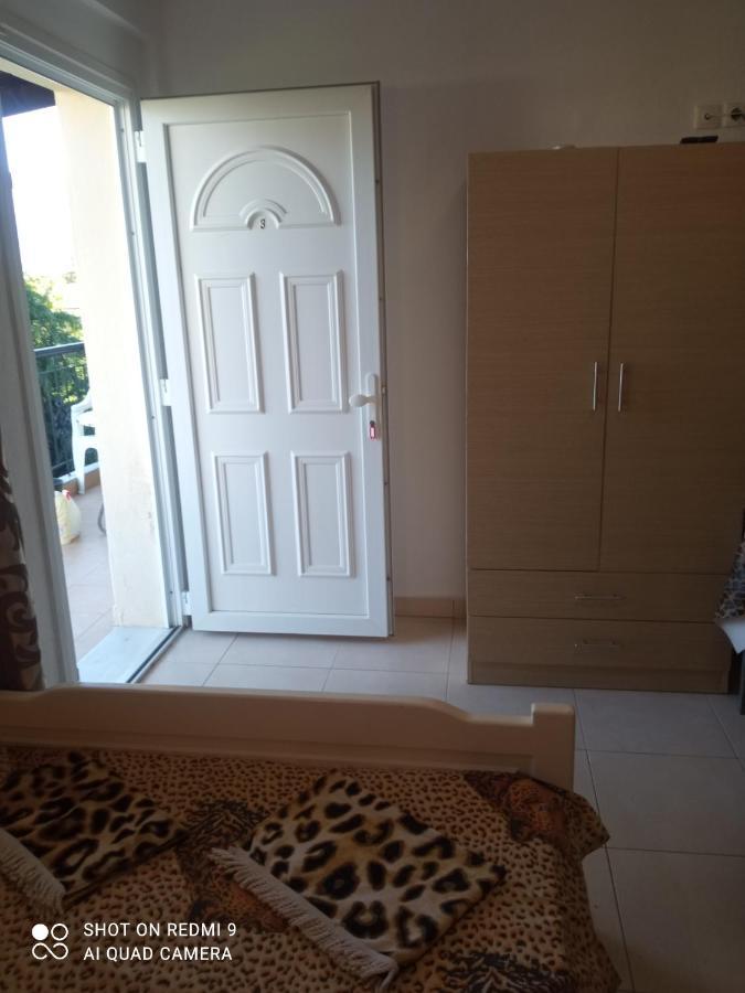Villa Leopard Stavros  Buitenkant foto